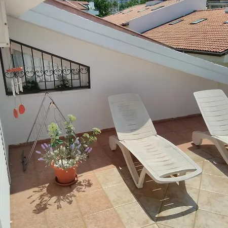 Apartament Gaby Kusadası